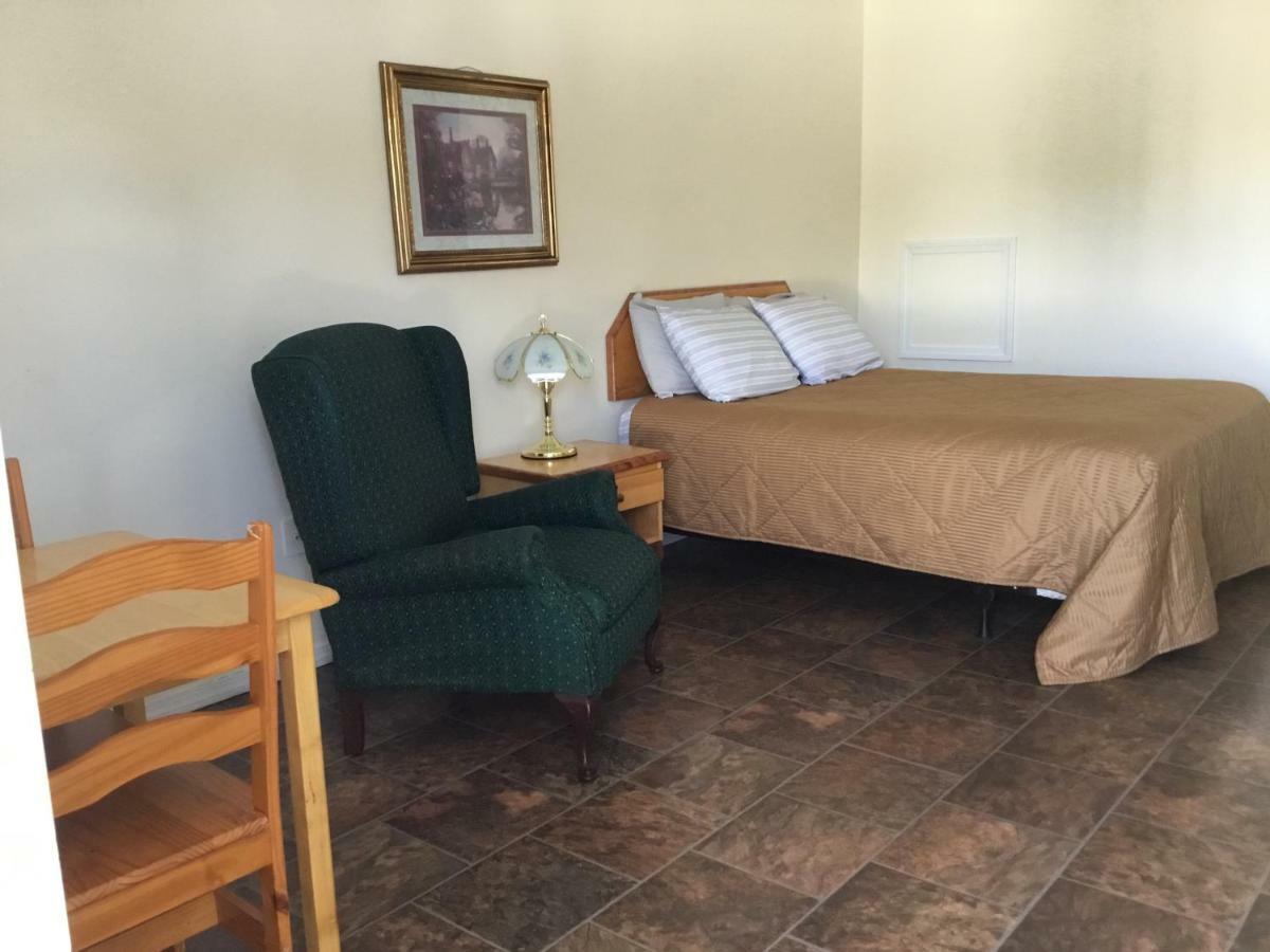 Fort Road Motel Perth-Andover Esterno foto